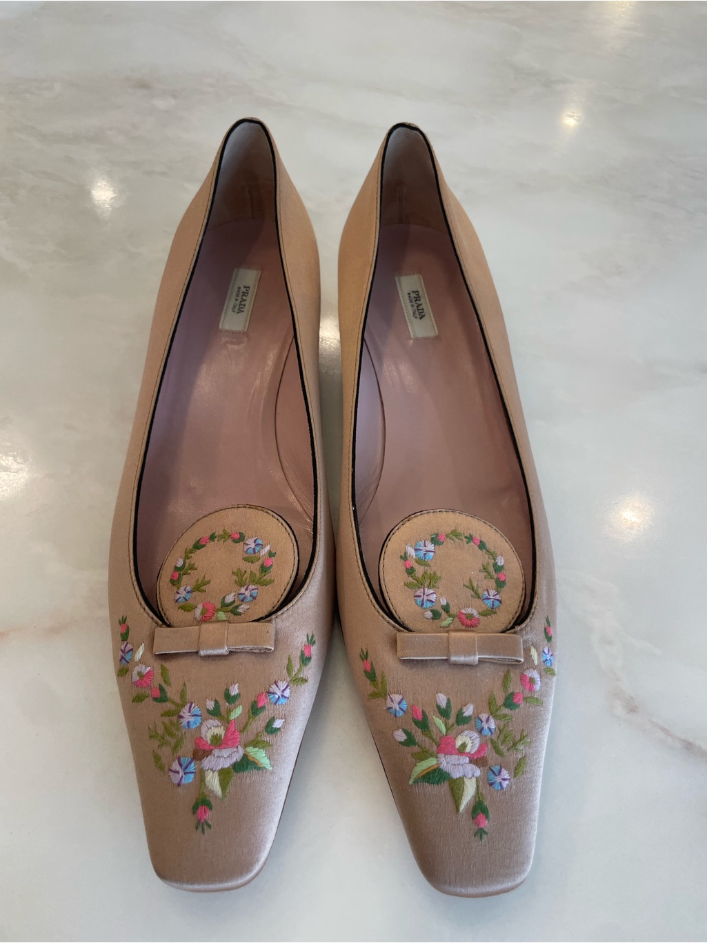 Vintage Women’s Prada Fw 2002 Rare Embroidered Blush Satin Kitten Heels-Size 39